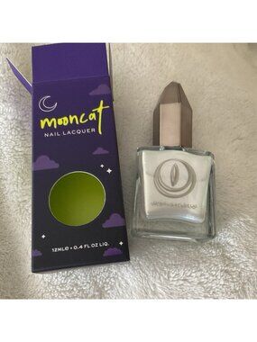 Mooncat Pearl Clutcher Nail Lacquer New Vegan 10-Free Incredibly Long Lasting